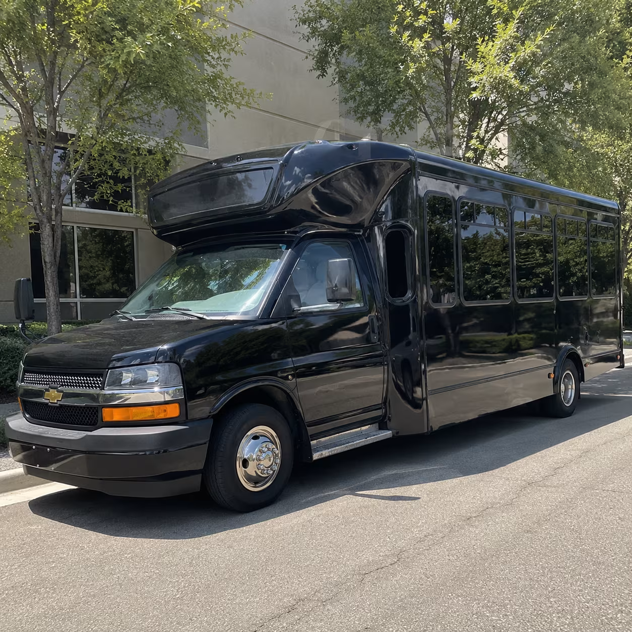 20 Passenger Party Bus Exterior