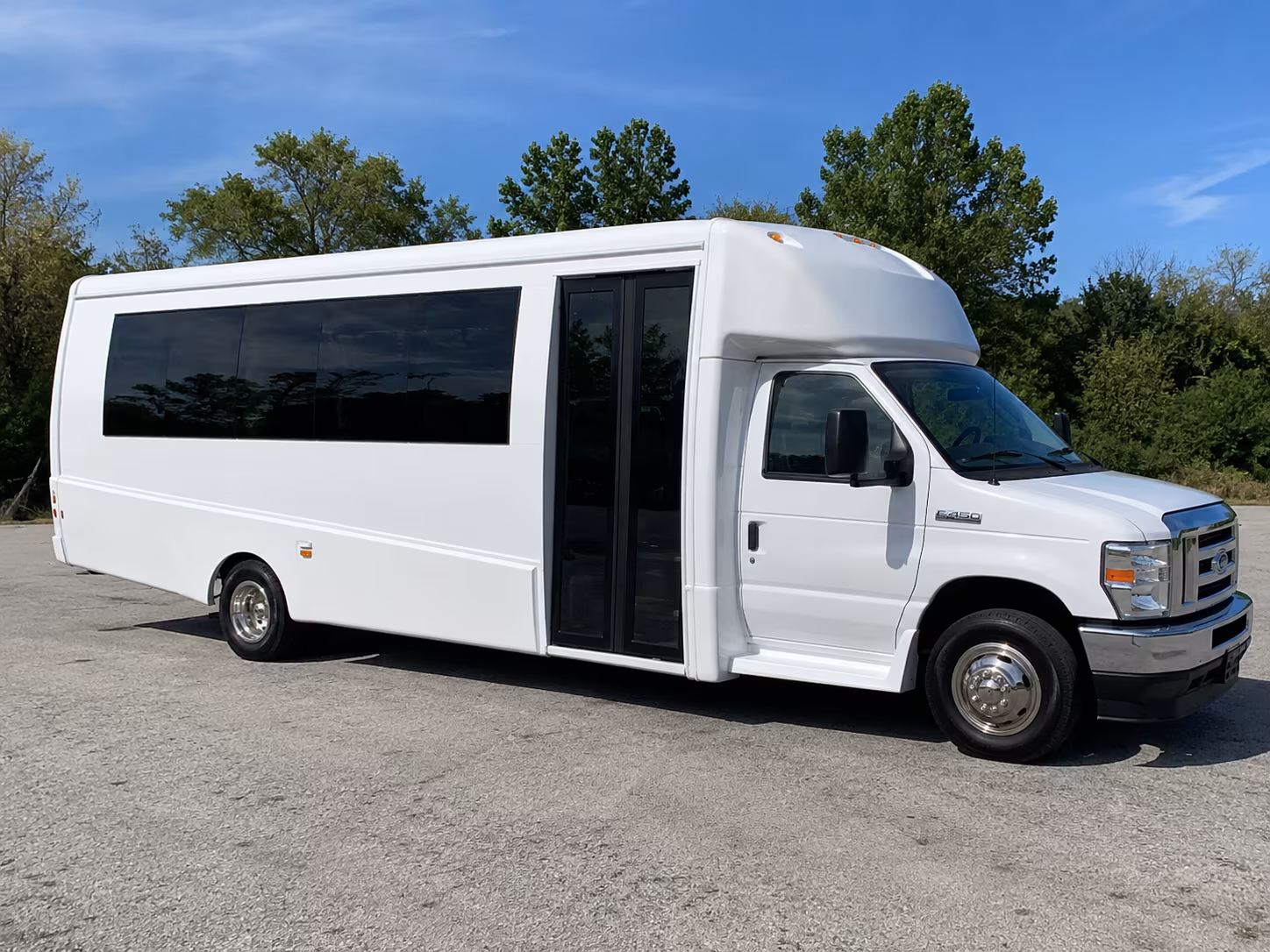Las Vegas Birthday, Sweet 16, & Quinceañera Transportation party bus exterior