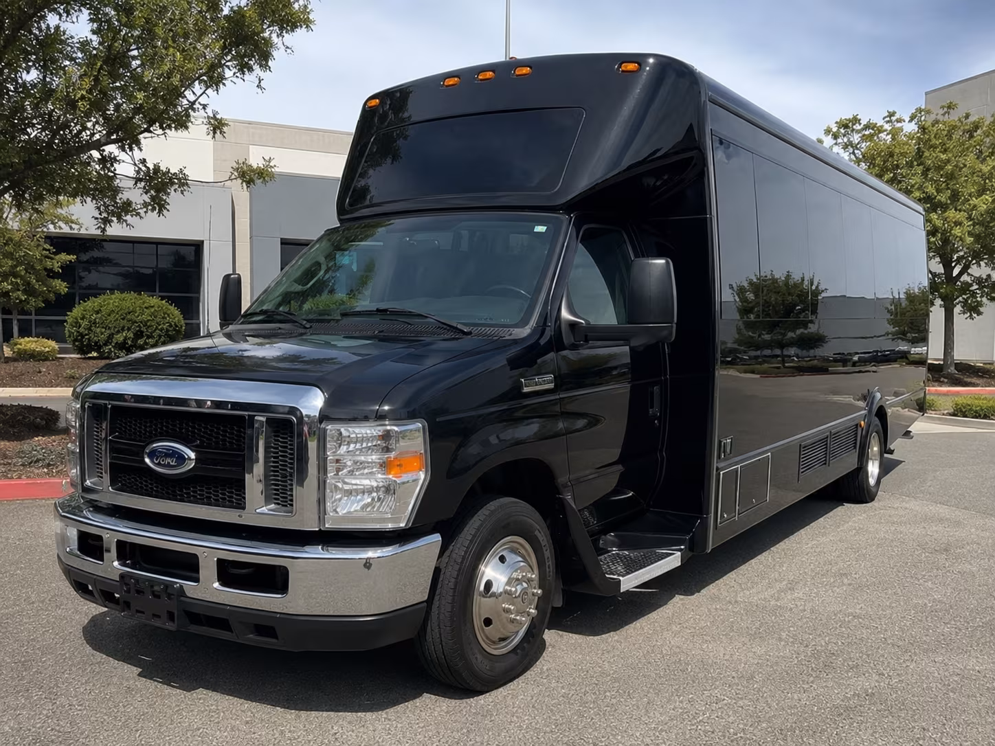 Las Vegas Winery Tour & Pub Crawl Transportation pickup coordination